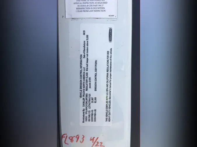 2021 Freightliner Cascadia 126