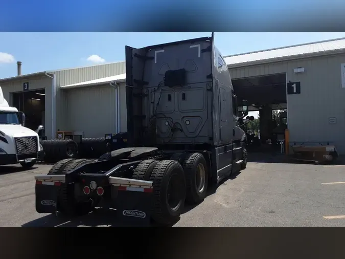 2023 Freightliner Cascadia 1268e5f5f0ef908a3bb5aaa55fe3a94817d