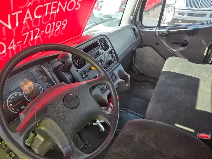 2020 FREIGHTLINER/MERCEDES M2 106