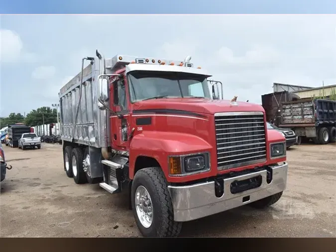 2019 MACK PINNACLE 64T