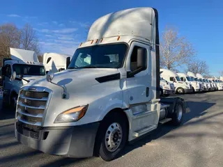 2020 FREIGHTLINER/MERCEDES NEW CASCADIA 126