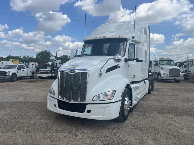 2022 Peterbilt 579