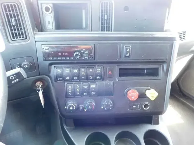 2019 International LT