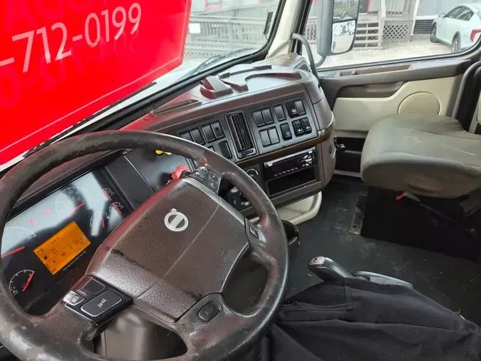 2016 VOLVO VNL42TRACTOR8e7483d485cd706c12189398156d7d8e