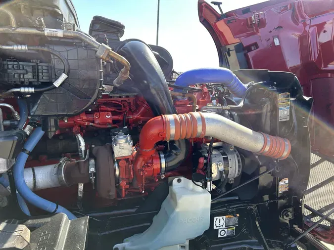 2022 Peterbilt 5798e75d98c9f84c18c5c56a9afb58a087a