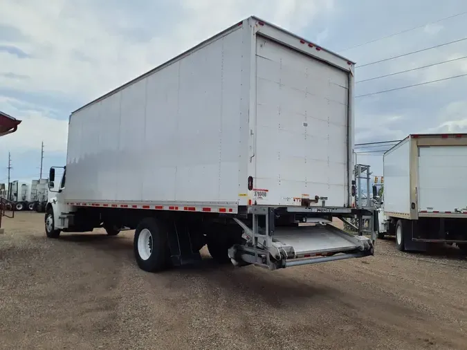 2018 FREIGHTLINER/MERCEDES M2 106