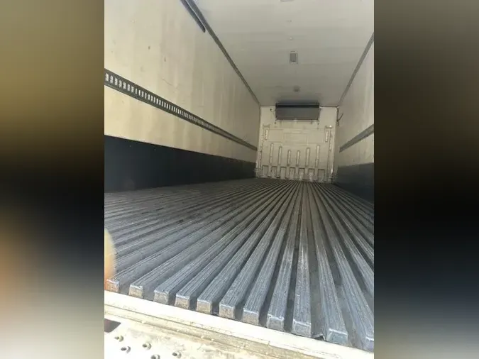 2019 Freightliner Business Class M2 106