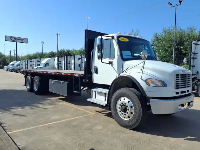 2019 FREIGHTLINER/MERCEDES M2 106