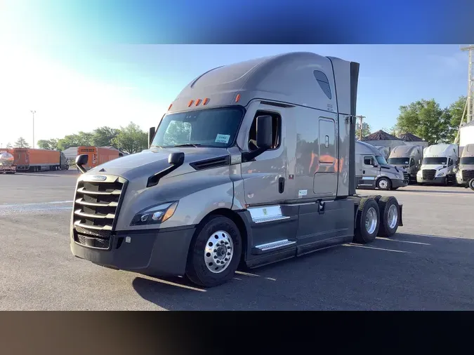 2024 Freightliner Cascadia