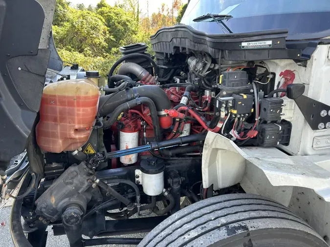 2022 International MV6078e7c1b2f2e191785eae1774056816dbe