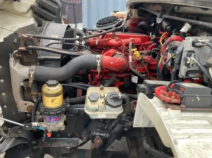 2014 FREIGHTLINER/MERCEDES M2 106