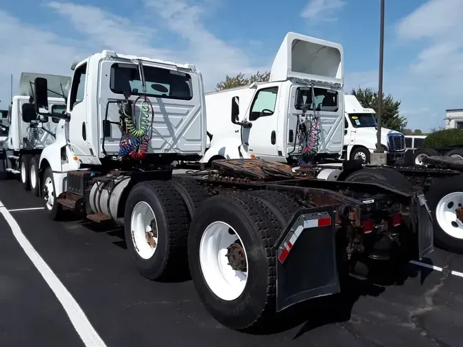 2019 NAVISTAR INTERNATIONAL LT625 DAYCAB T/A