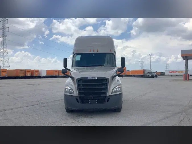 2020 Freightliner Cascadia
