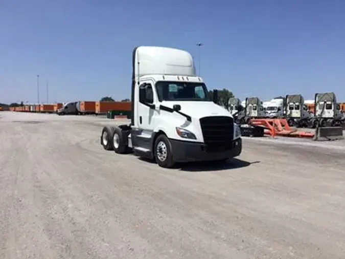 2019 Freightliner Cascadia8e7f64ac9d0fea1913278c8dee3d428f