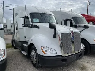 2018 KENWORTH T680