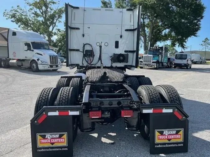 2021 International LT625