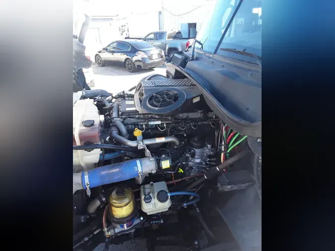 2019 FREIGHTLINER/MERCEDES CASCADIA 1258e84151543b5c11a878bf4aaf17cb2d0