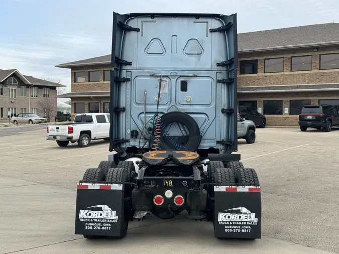 2016 FREIGHTLINER CASCADIA