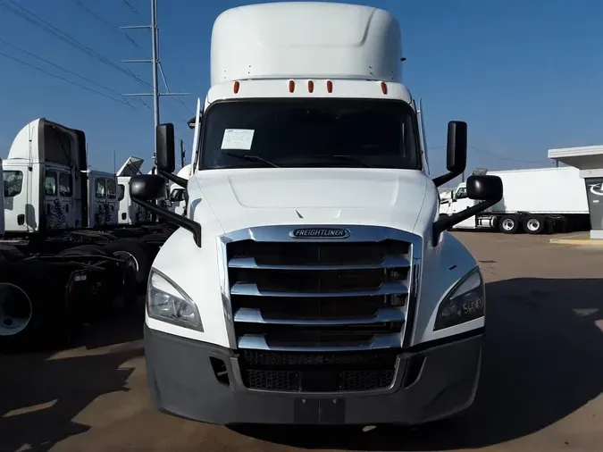 2022 FREIGHTLINER/MERCEDES NEW CASCADIA PX126648e8902549366348fea754b0650f4254f