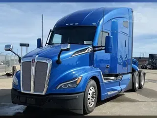 2023 KENWORTH T680