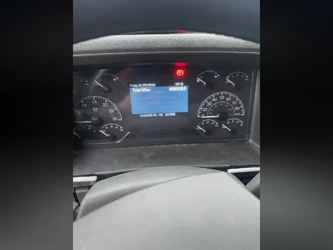 2019 VOLVO VNR64T4008e8ce9b170fbdbbc4329550cd3a76ce1