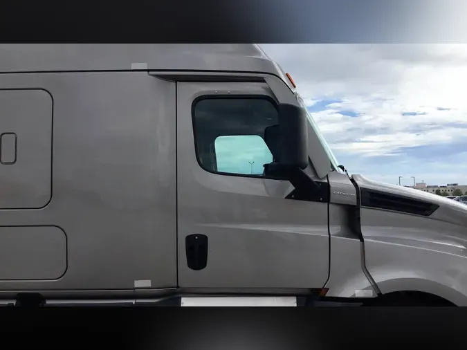 2021 Freightliner Cascadia