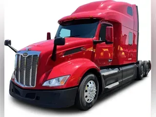 2023 Peterbilt 579