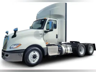 2022 International LT625