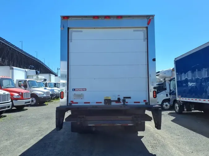 2018 ISUZU NRR