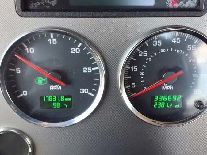 2020 KENWORTH TRUCKS T370