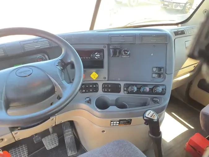 2019 FREIGHTLINER/MERCEDES CASCADIA 1258e9c1130948d35b6fc071d1230b758a1