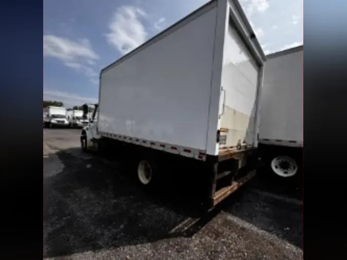 2020 FREIGHTLINER M2 106