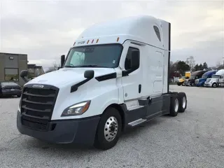 2021 FREIGHTLINER CA126