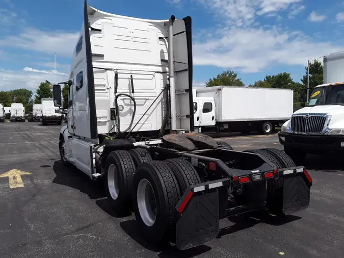 2019 VOLVO VNL64T