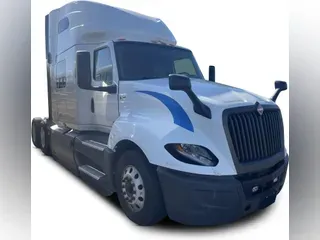 2021 International LT625