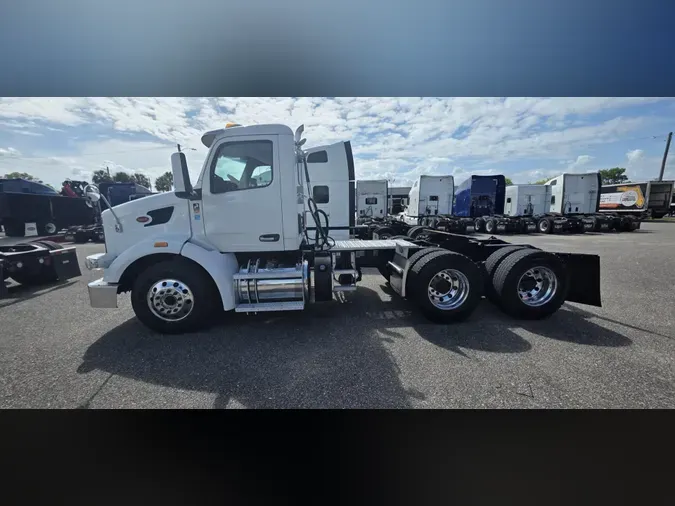 2023 Peterbilt 567