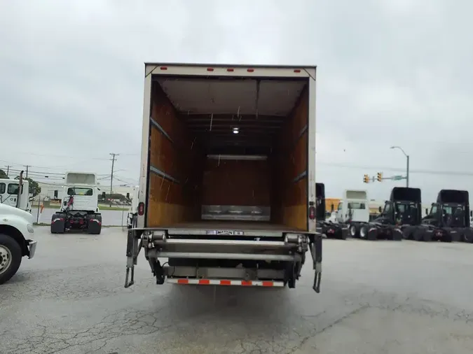 2020 FREIGHTLINER/MERCEDES M2 106