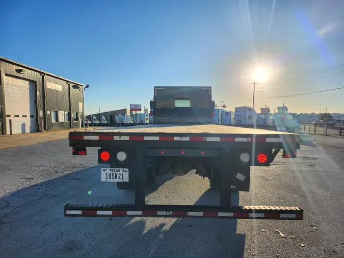 2017 FREIGHTLINER/MERCEDES M2 106