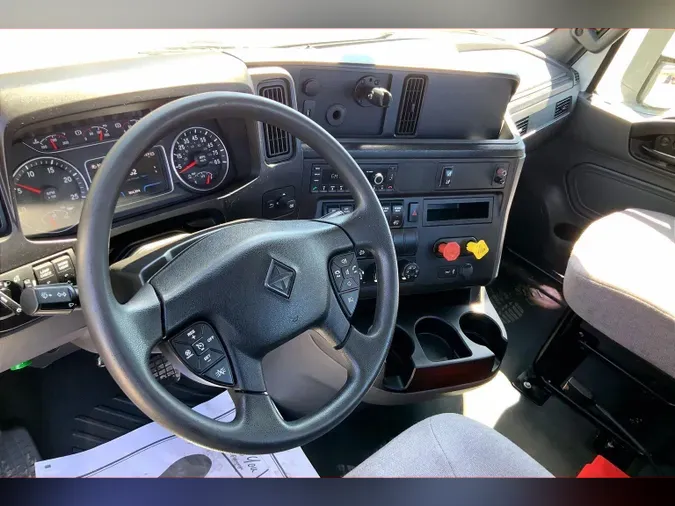 2021 INT LT625 6x4