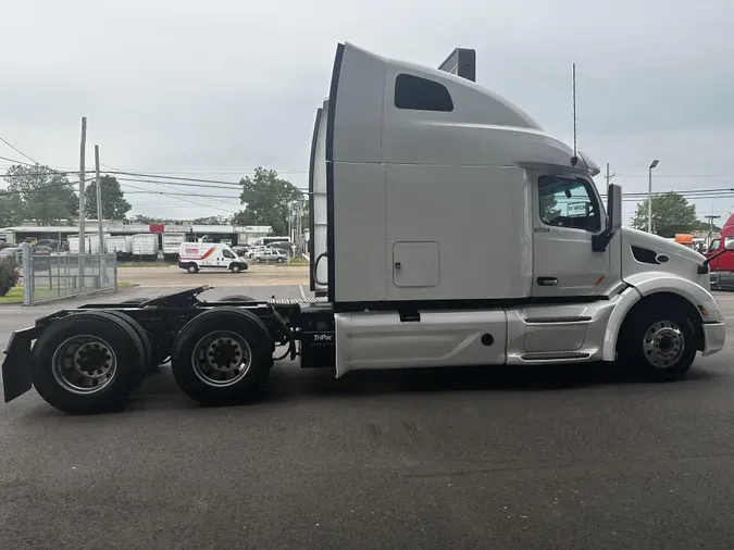 2021 Peterbilt 579