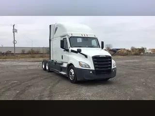 2022 Freightliner Cascadia 126