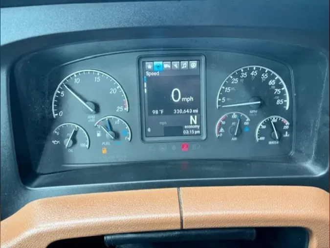 2022 Freightliner Cascadia 126