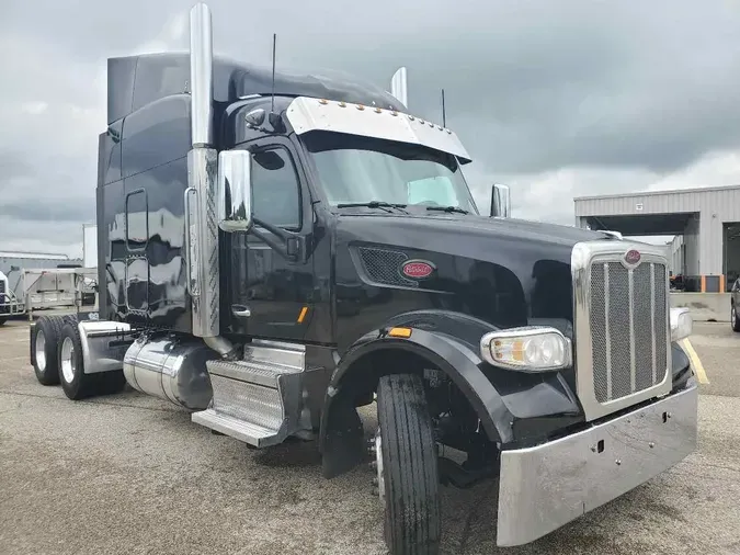2021 PETERBILT 567
