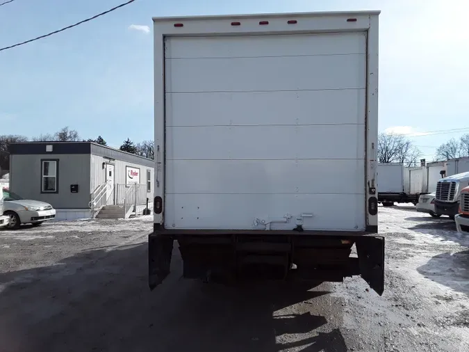 2019 ISUZU NPR HD