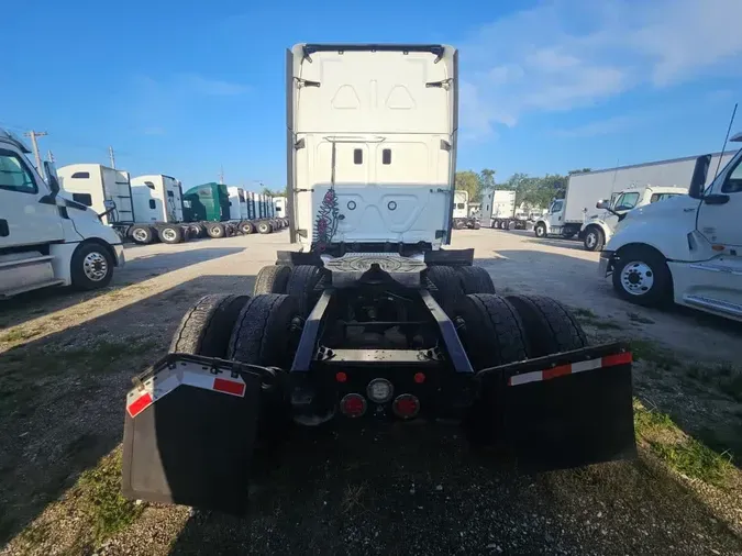 2020 FREIGHTLINER NEW CASCADIA PX12664