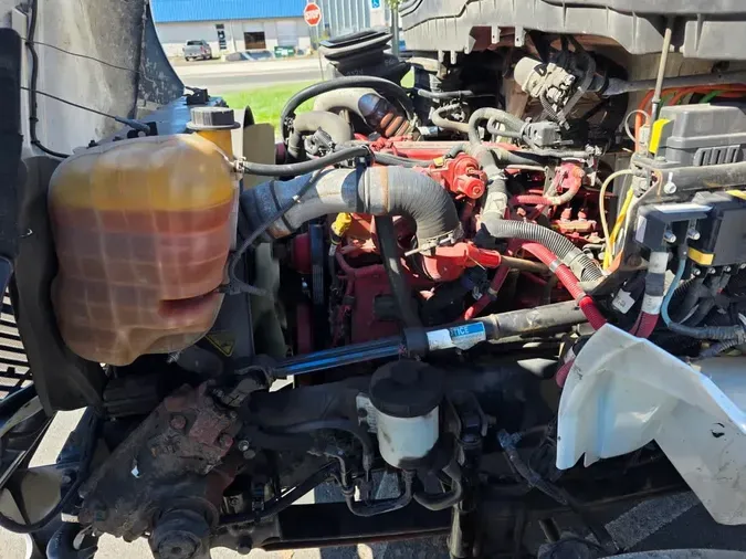 2019 NAVISTAR INTERNATIONAL MV607 (4X2)