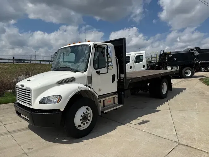 2022 Freightliner BUSINESS CLASS M2 1068ec58531d09111a00f90a2cdb397668b