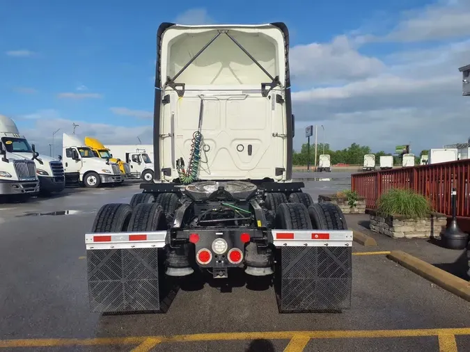 2019 FREIGHTLINER NEW CASCADIA PX12664