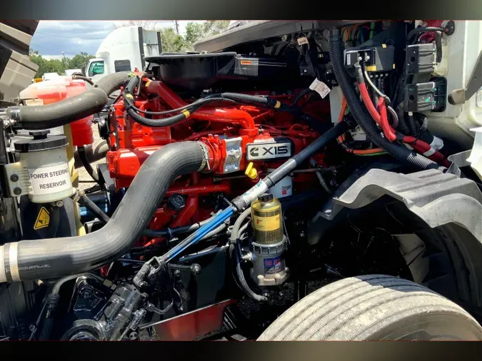 2021 INT LT625 6x4
