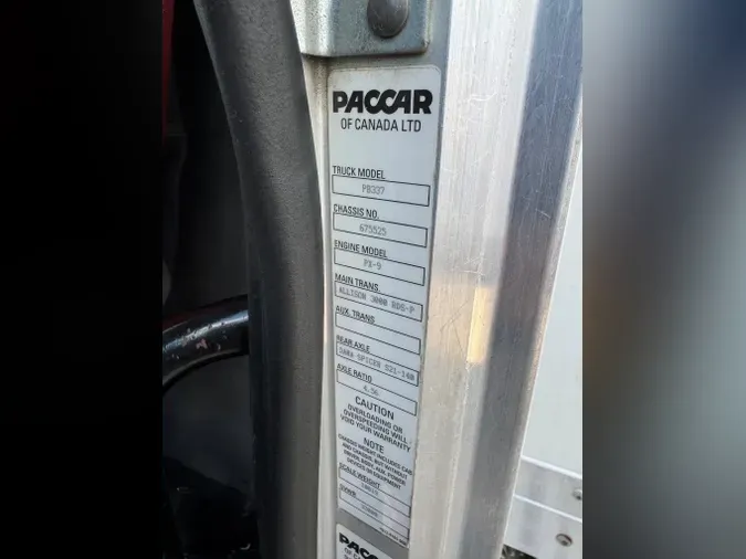 2020 Peterbilt 337